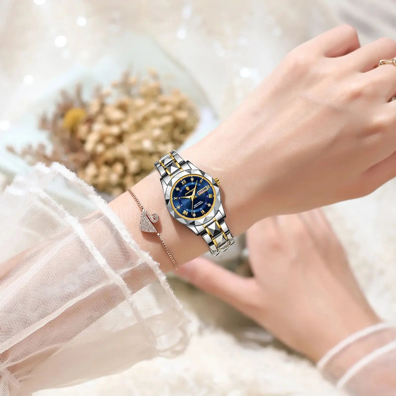 Poedagar's Elegance 306 Quartz